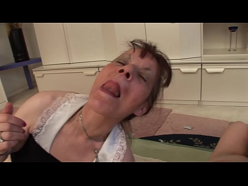 ❤️ Kaks vanaema ja üks vanaisa teevad kolmekesi ❤️❌ Seks at us et.redporn-tv.ru